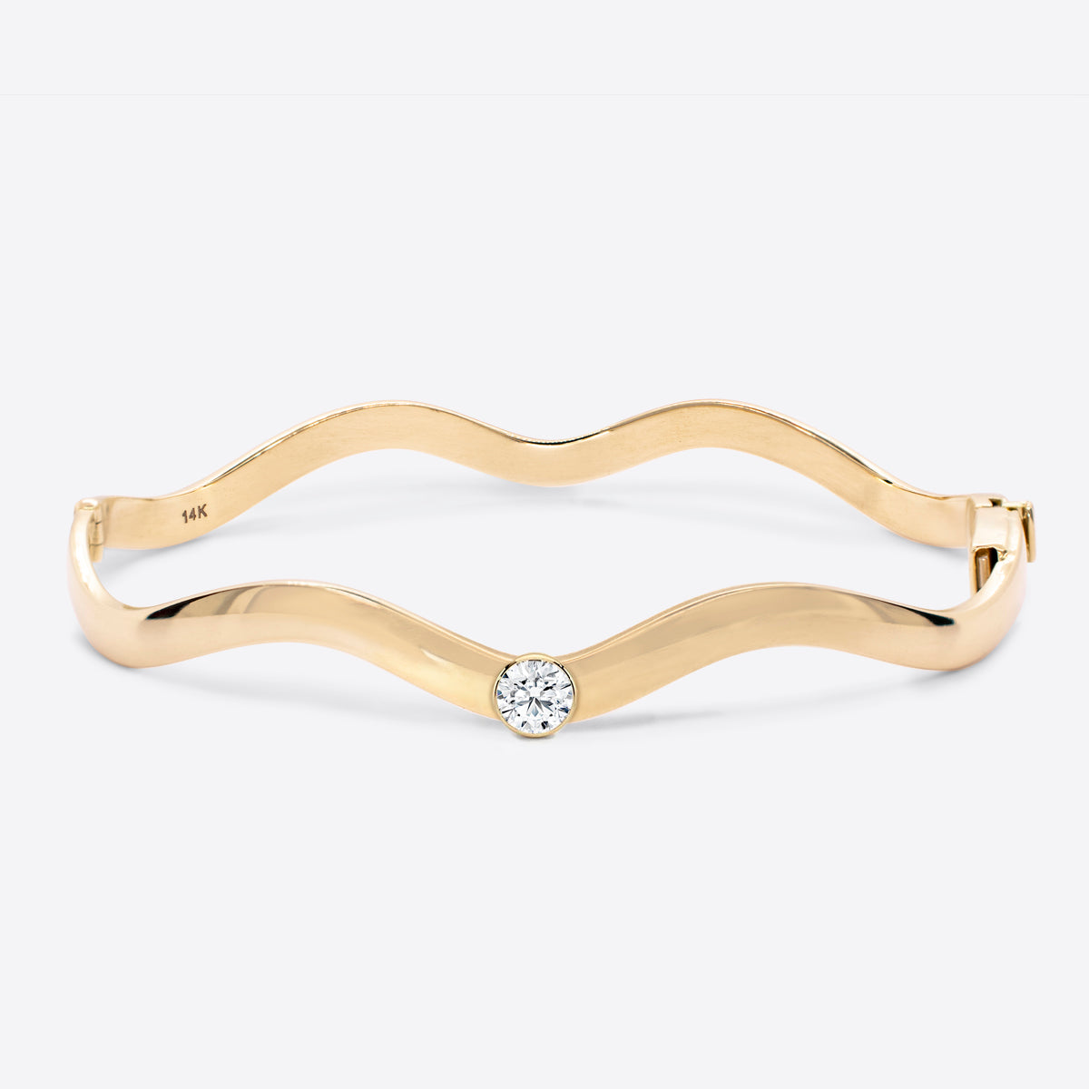 Round Taylor Wave Bangle